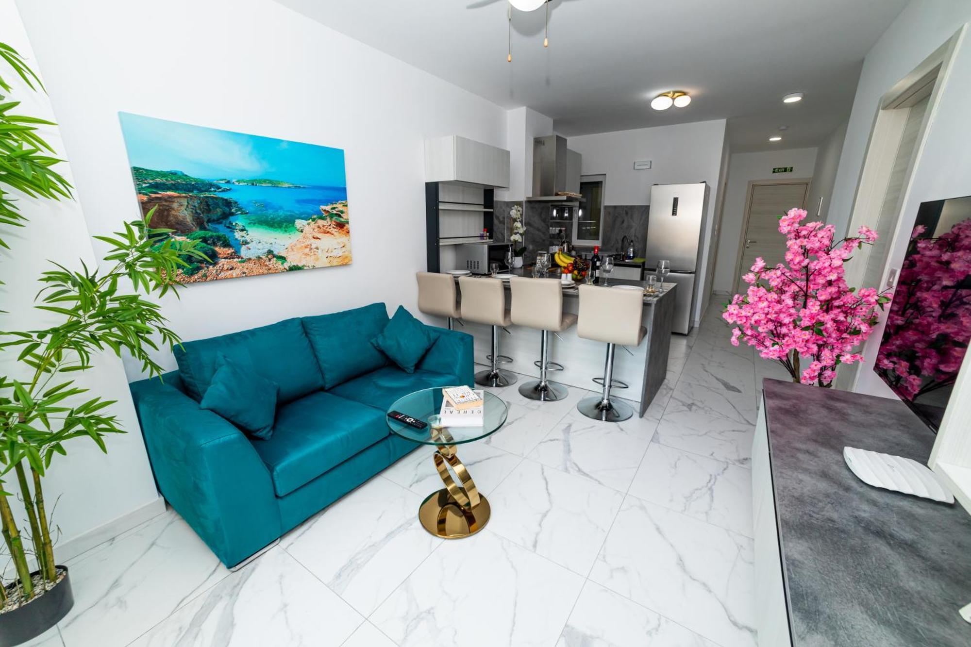 Sea Breeze, Spacious 2-Bedroom Lux Seaside Apartments เซนต์พอลส์เบย์ ภายนอก รูปภาพ